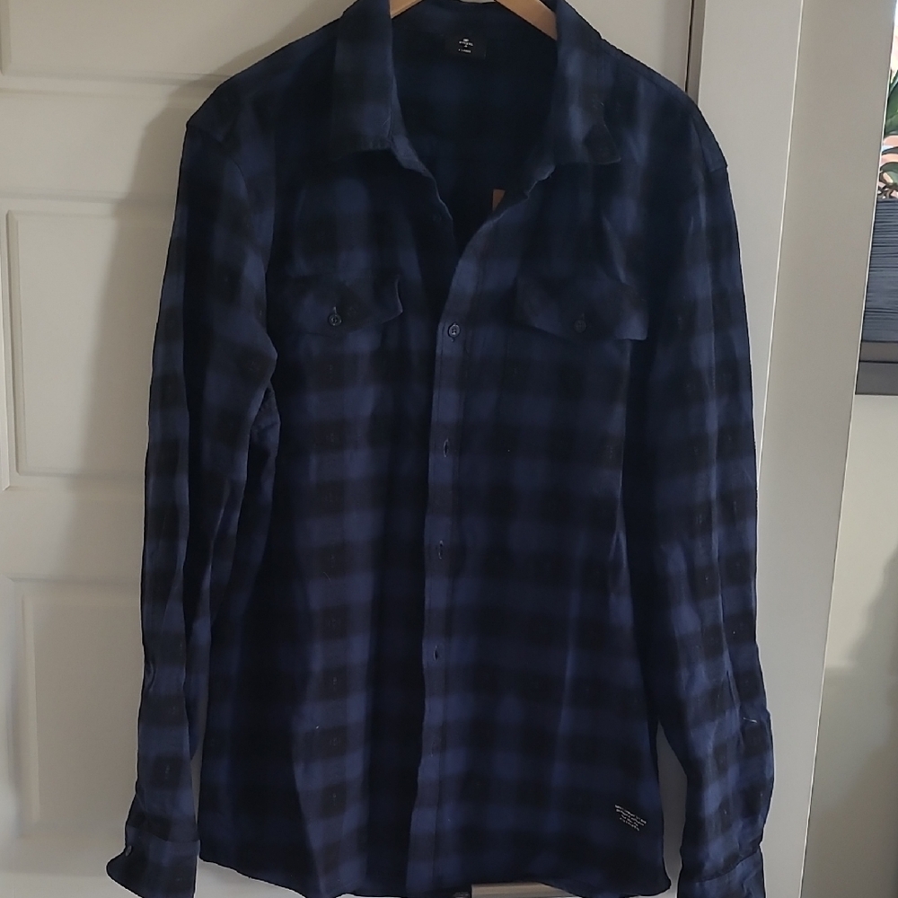 Thrills Blue Black Plaid Button Up. Size XL
